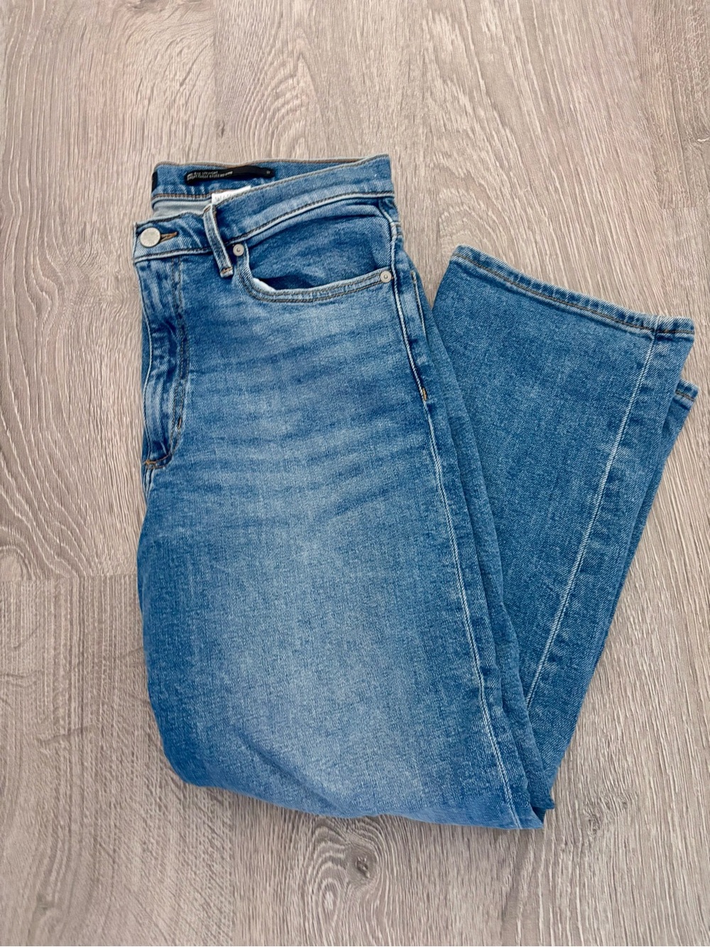 Banana Republic mid rise straight jeans